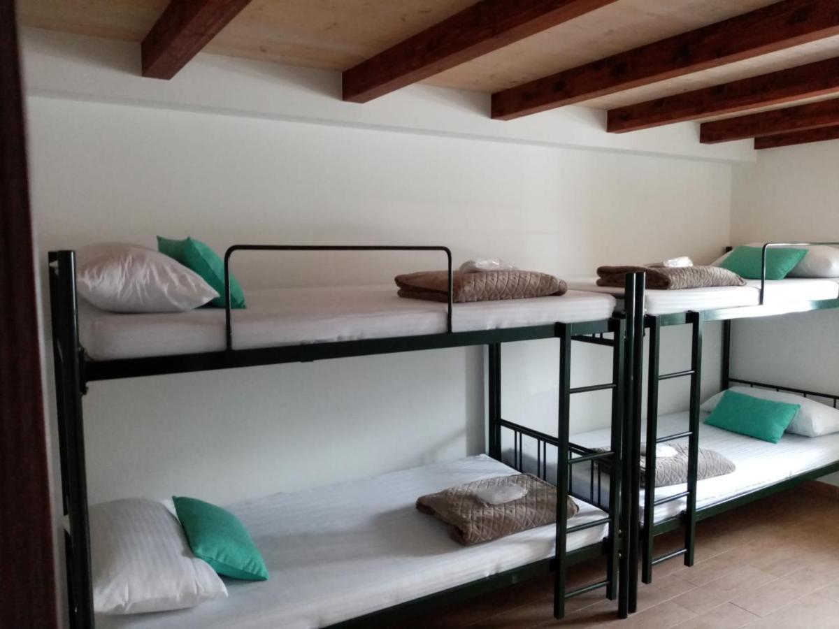 Albergue Oasis Sarria Exterior photo